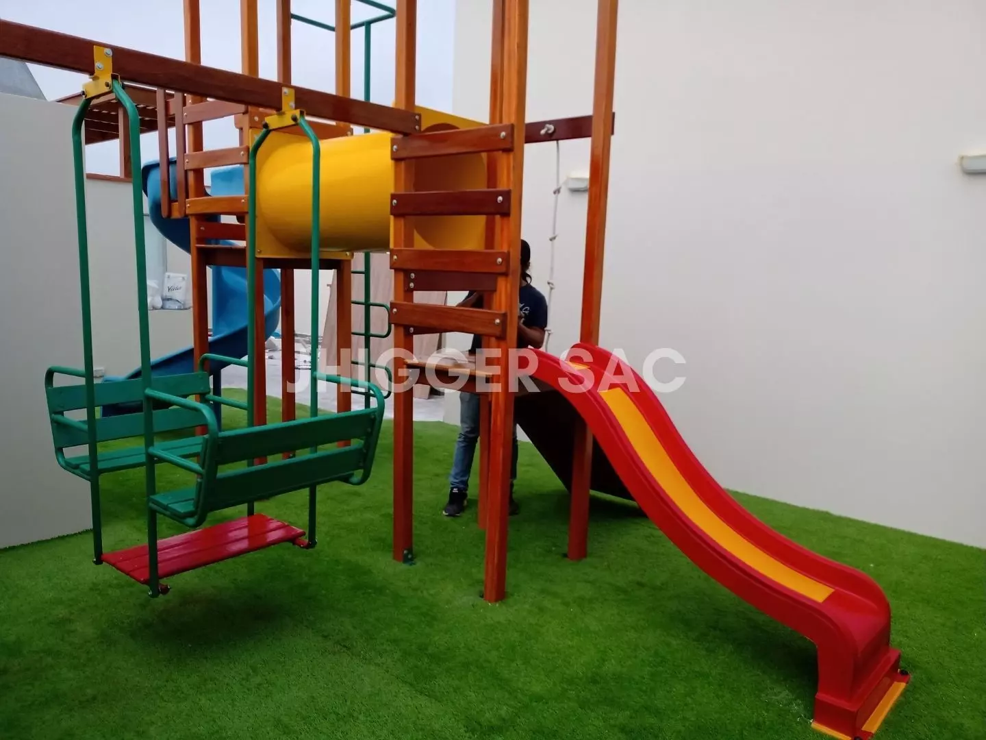 Gallery image 2