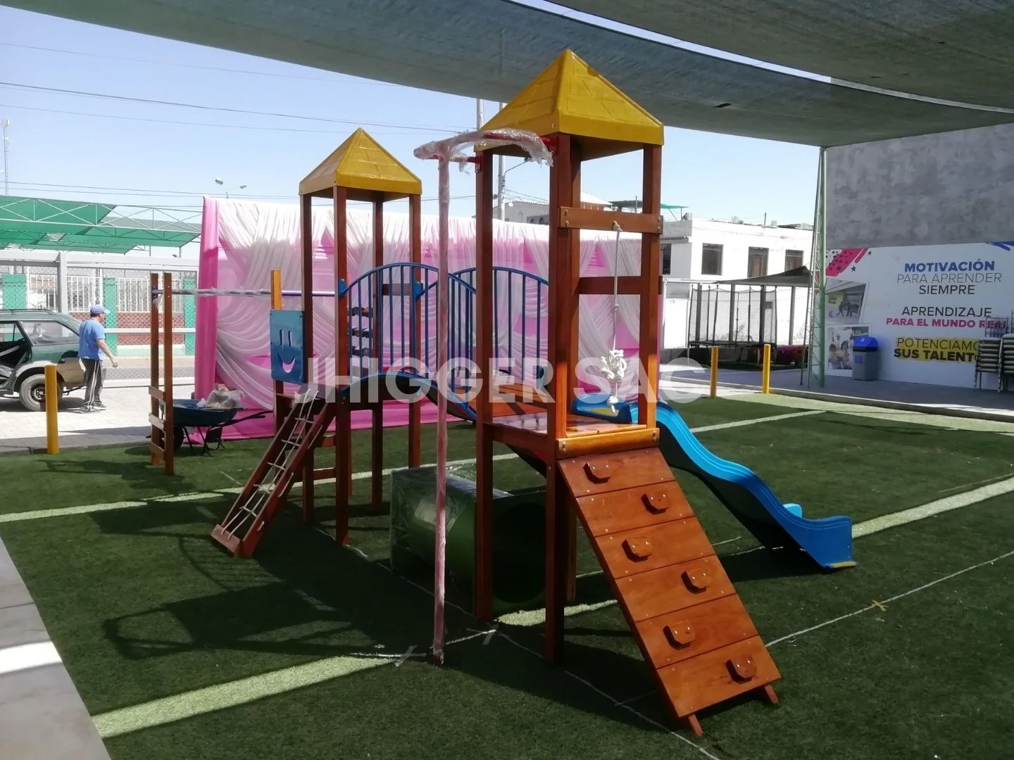 Gallery image 3