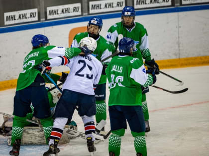 "Стальные Лисы" оказались мастеровитее "Толпара"