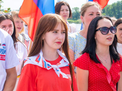 Молодогвардейцы Салавата провели акцию в поддержку российских военных