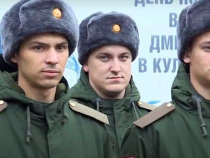 Путин приказал отправлять граждан России на военные сборы