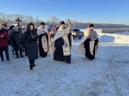 В Кировском районе прошел крестный ход