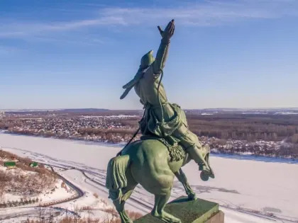Сегодня в Уфе: челобитная в Госдуму, квартал человейников, травмоопасная погода