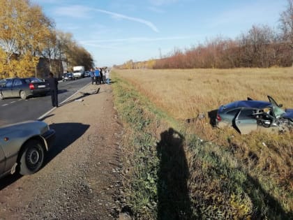 7 человек пострадали при столкновении двух автомобилей в Башкирии