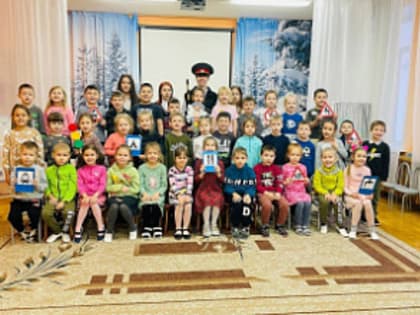 В детских садах Октябрьского района прошли тематические мероприятия по ПДД