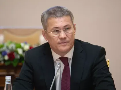 На повестке Хабирова: отряды студентов, беспомощные старики, непривлекательный туризм