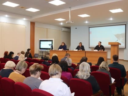 В Калининском районе подвели итоги работы комиссии по делам несовершеннолетних и защите их прав за 2022 год