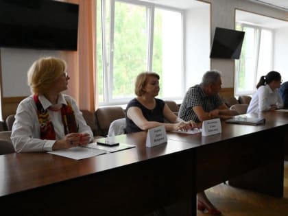 На повестке дня - охрана труда