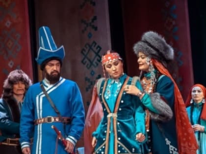 Национальный молодежный театр имени Мустая Карима открыл творческий сезон