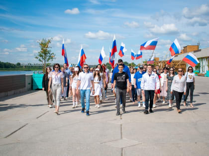 Молодогвардейцы Башкортостана провели патриотическую акцию «Мы россияне! Мы - вместе!»