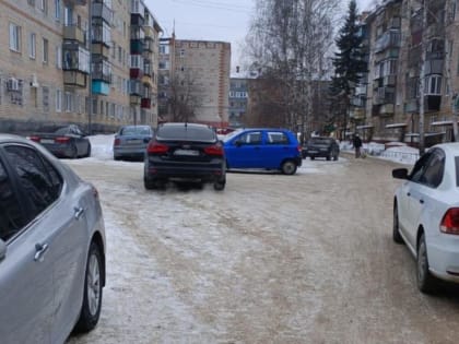 В Башкирии под колеса иномарки попала 74-летняя бабушка