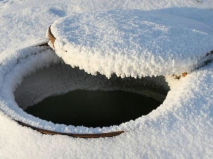 Куда сообщать об открытом люке?