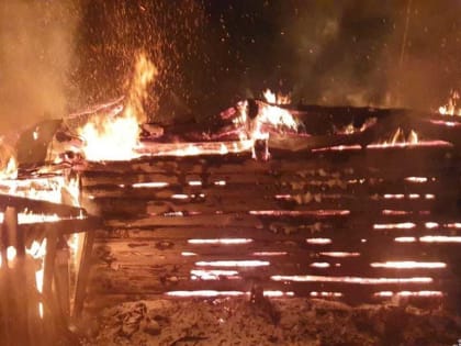 В Иглинском районе Башкирии во время пожара нашли фрагменты человека