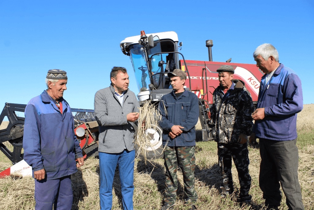 Спк уральский. СПК урожай Башкортостан сайт. Ильчигулово Миякинский. Сельскохозяйственный производственный кооператив.