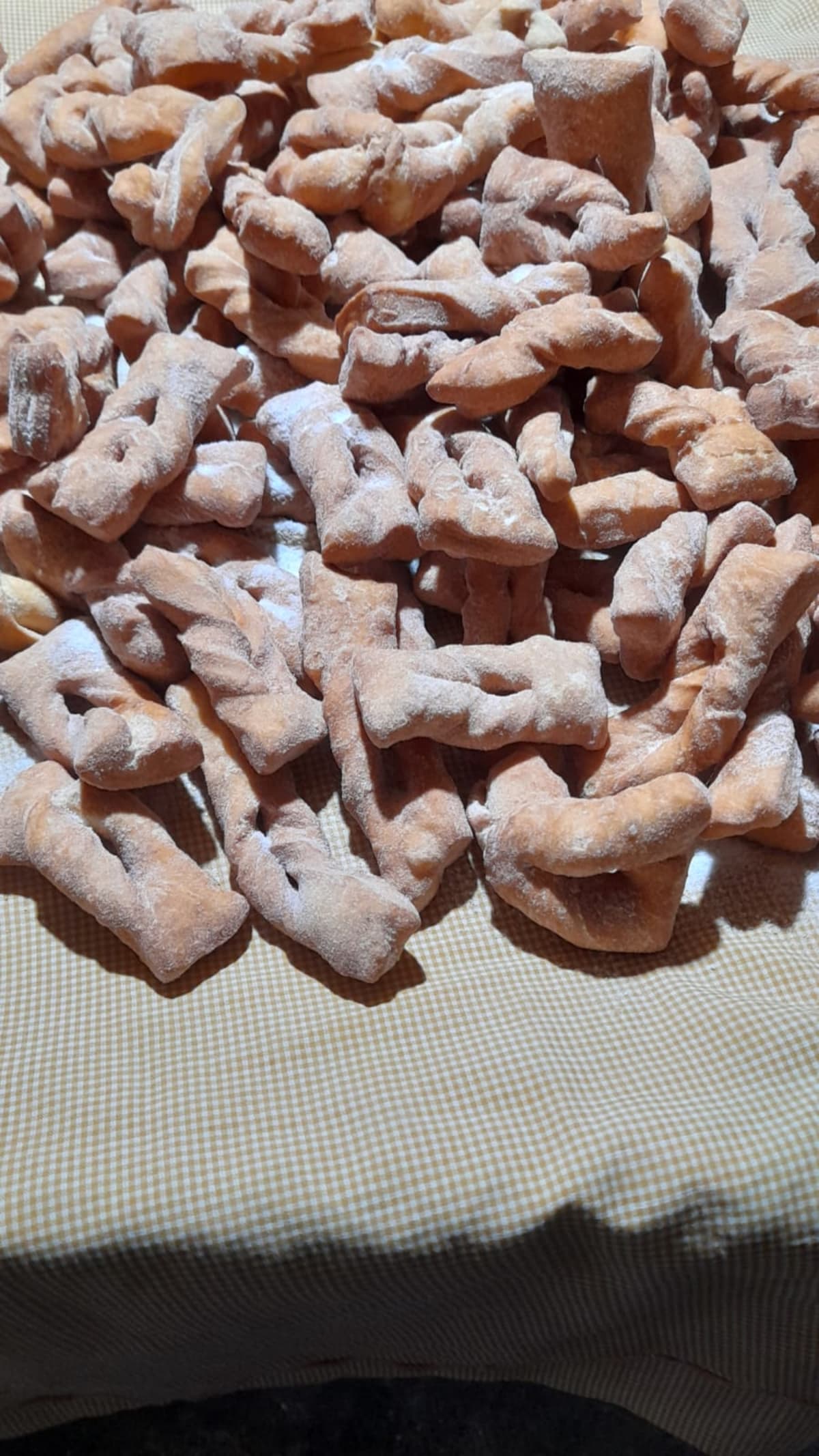 Grostoli de Massa Grossa – receita de São Marcos