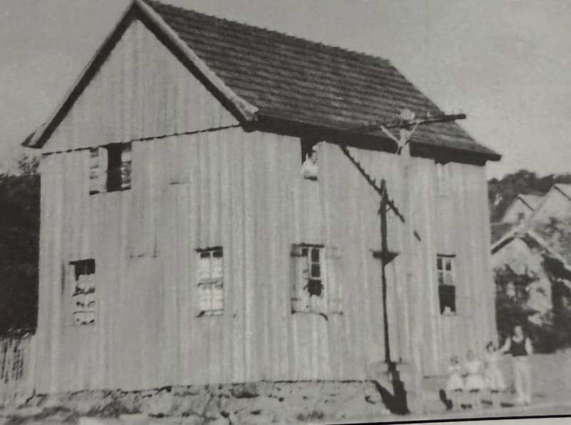 Primeira central telefônica