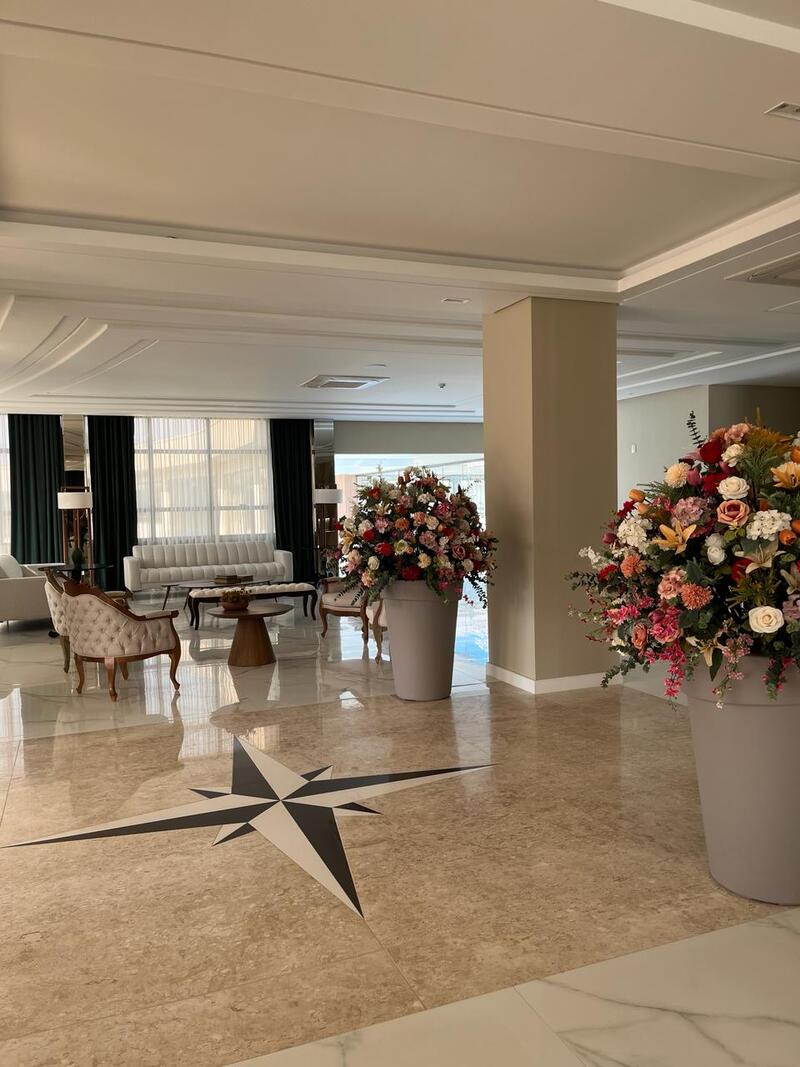 Hall de entrada do Hotel Ville Del Bosco em São Marcos (RS)