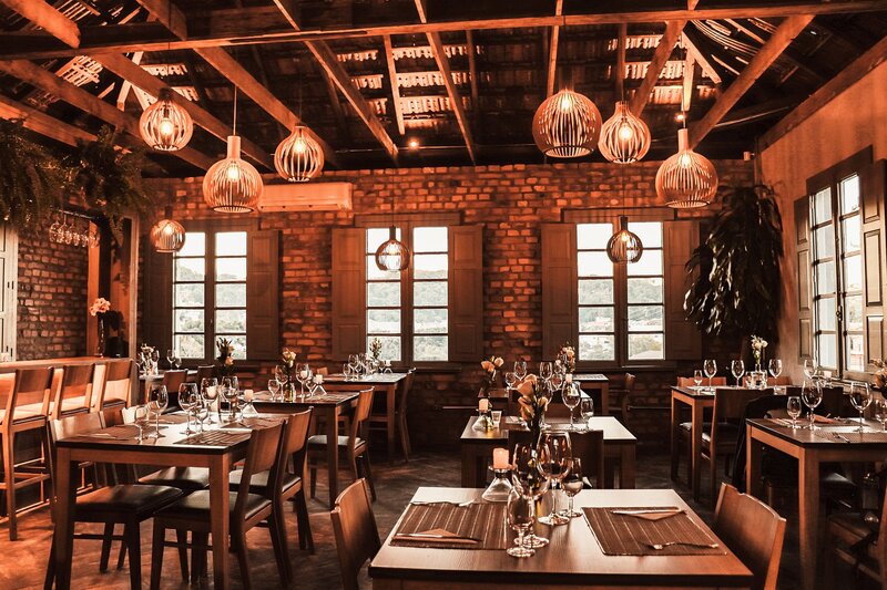 Cobo Wine Bar & Restaurante