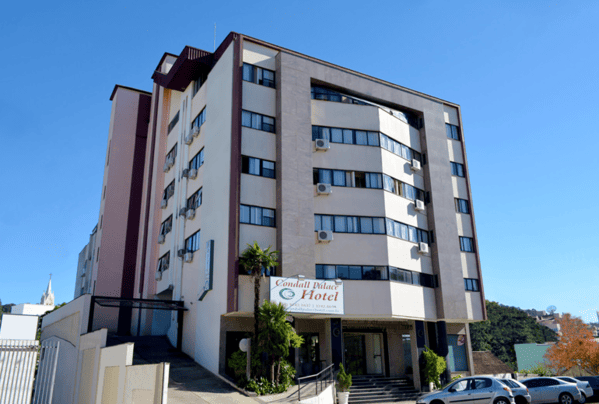 Hospedagem Condall Palace Hotel em novaprata