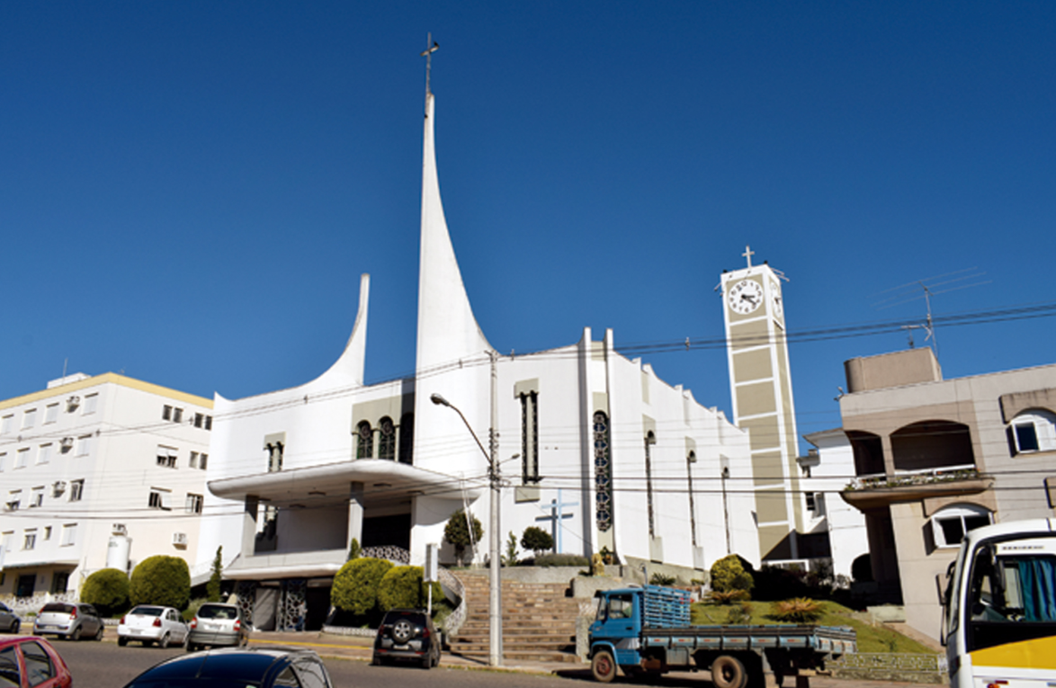Imagem de Igreja Matriz e Gruta em saomarcos