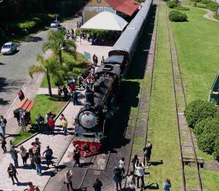 Estação Ferroviária e Passeio Maria Fumaça em Garibaldi (RS)
