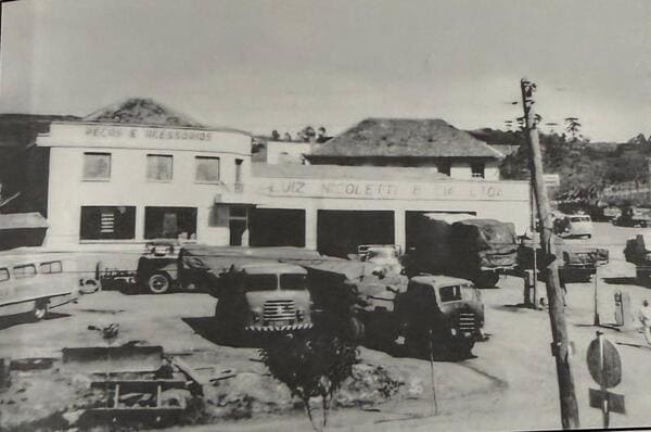 Memória: Oficina Mecânica Luiz Nicoletti na década de 50 - saomarcos