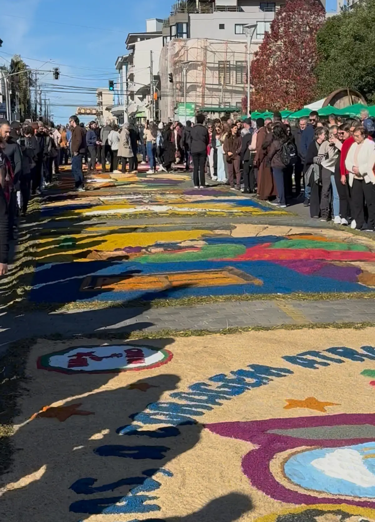 Tapetes de Corpus Christi 2026 em Flores da Cunha (RS)