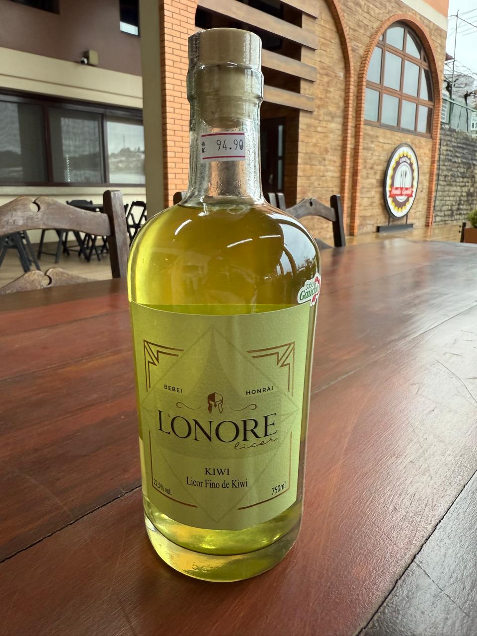Produto Licor Fino de Kiwi da loja L'Onore Destilados