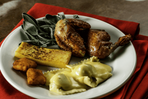 Foto do restaurante Galeto Piccolo Pollo em novapetropolis