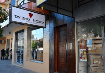 Taverna’s Pizzeria