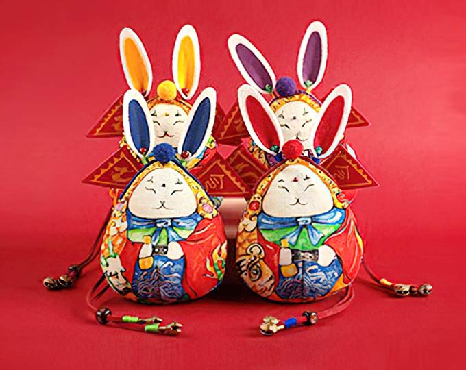 「王の手作り作品」うさぎおじさん香り袋 手刺繍 中国風ギフト 老北京オリジナル 車用吊り下げうさぎおじさん