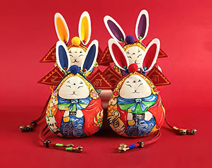 Sachê do Vovô Coelho 'Artesanato do Wang', presente bordado à mão estilo chinês, enfeite original para carro de Pequim, ornamento do Vovô Coelho.