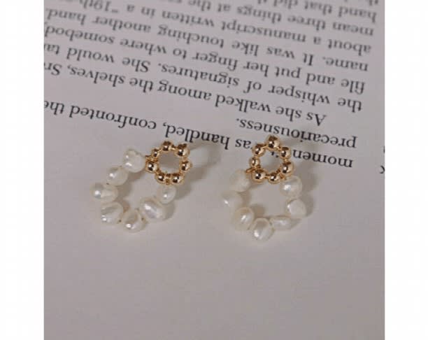 Retro Baroque Freshwater Pearl Earrings