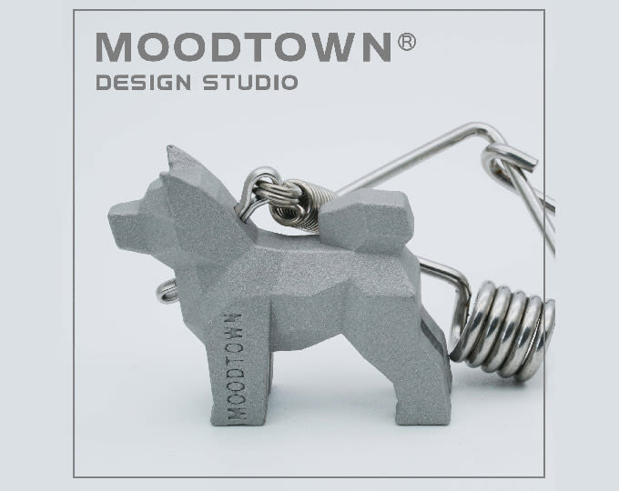 MOODTOWN Handcrafted Stainless Steel AKITA Keychain Gift for men and women Car Keyring hanging accessory