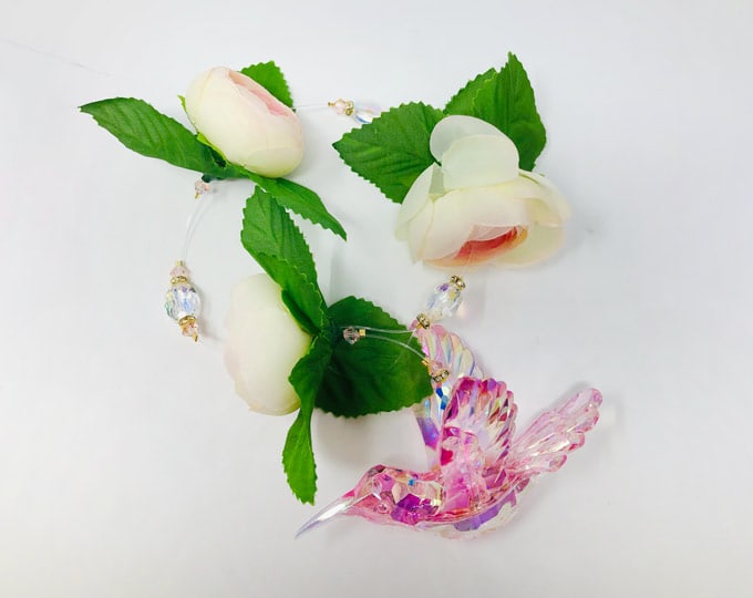 Handmade Pink/Clear Hummingbird Suncatcher 18"
Pink/ClearHummingbird2