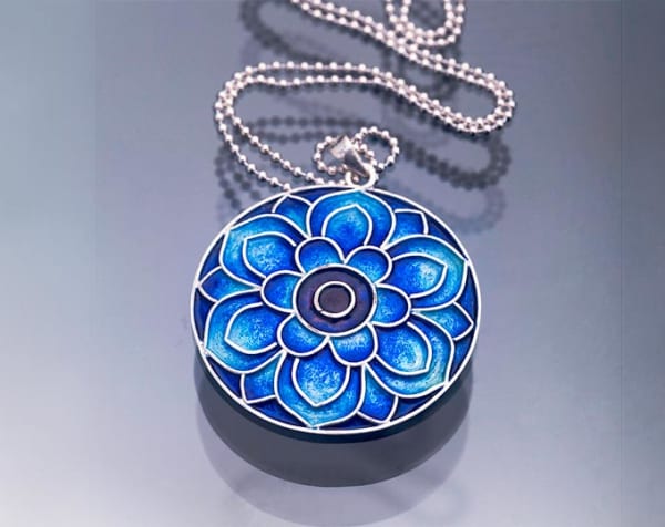 Baoxiang flower silver filigree enamel necklace