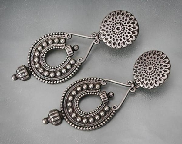 Handmade Teardrop Designed Silver Earrings