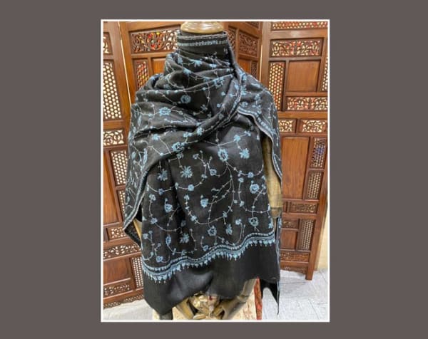 Kashmir small size pashmina hand embroidery scarf