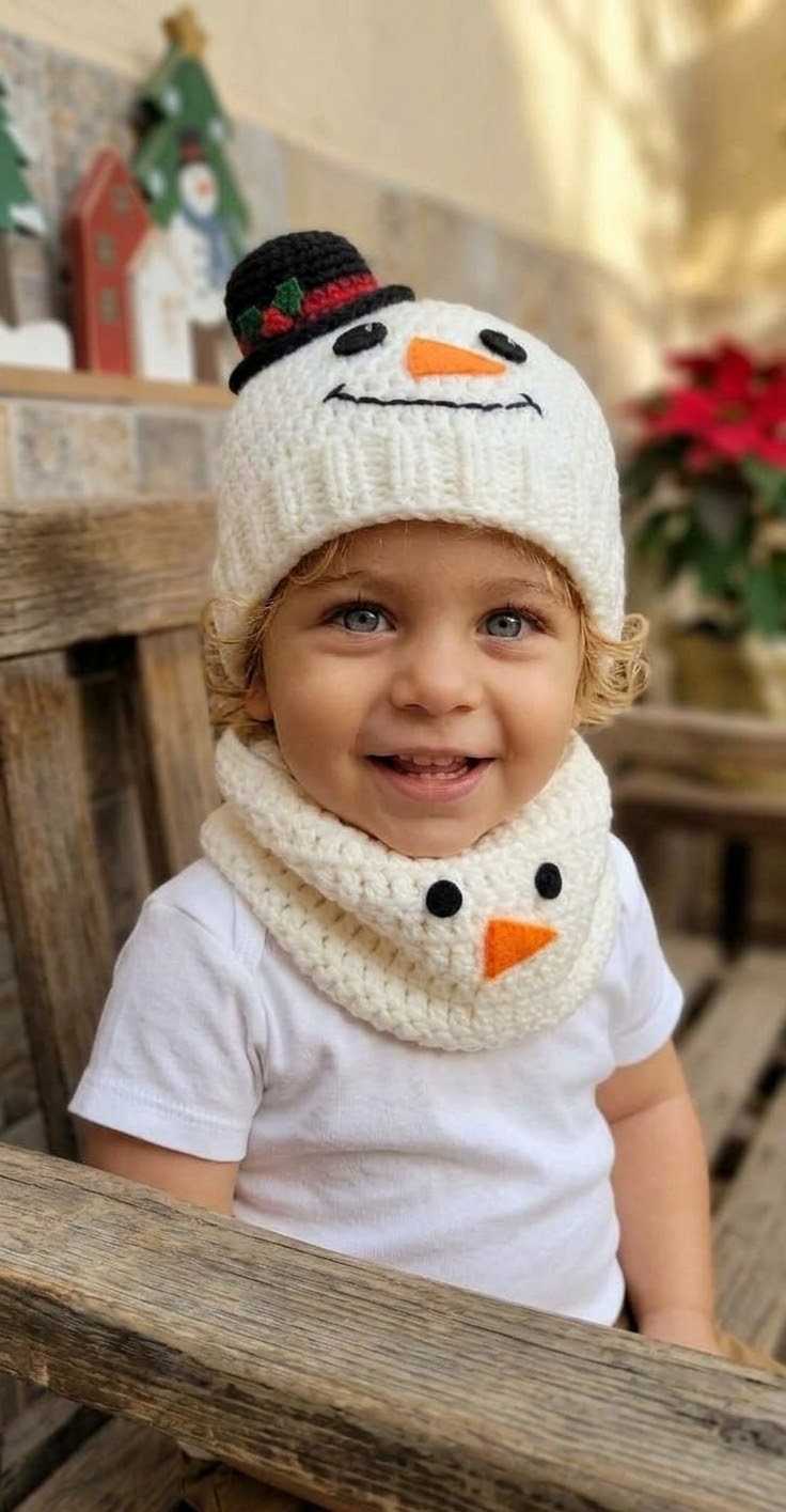 Handmade Crochet Snowman Hat & Neck Warmer Set – Cute Christmas Winter Gift for 1year