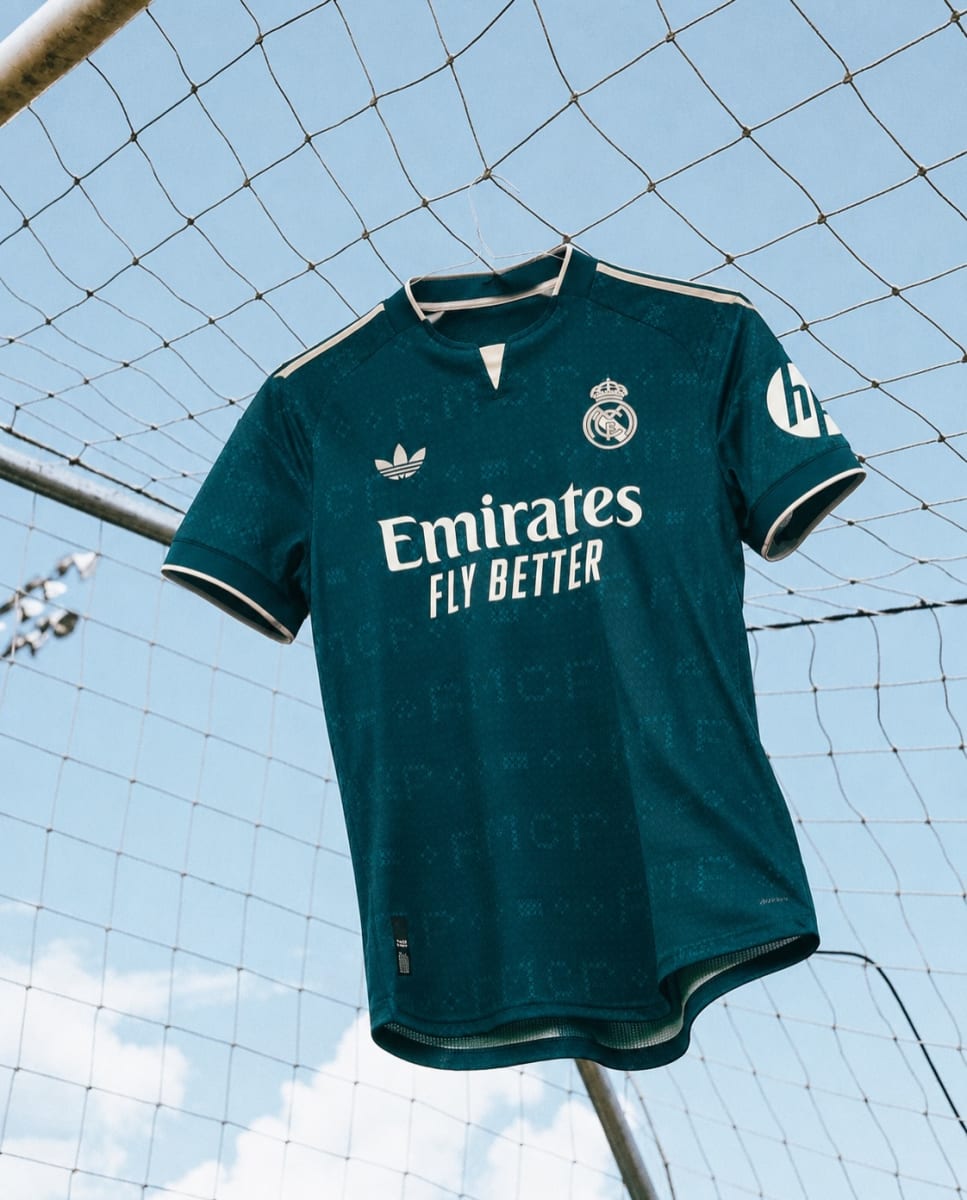 Maillot third Real Madrid 2️⃣6️⃣/2️⃣7️⃣