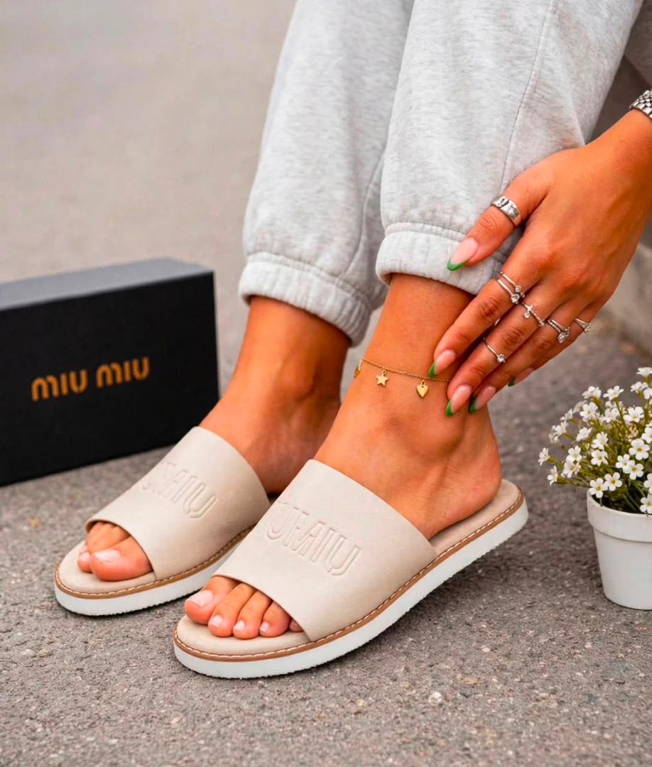 Miu Miu 