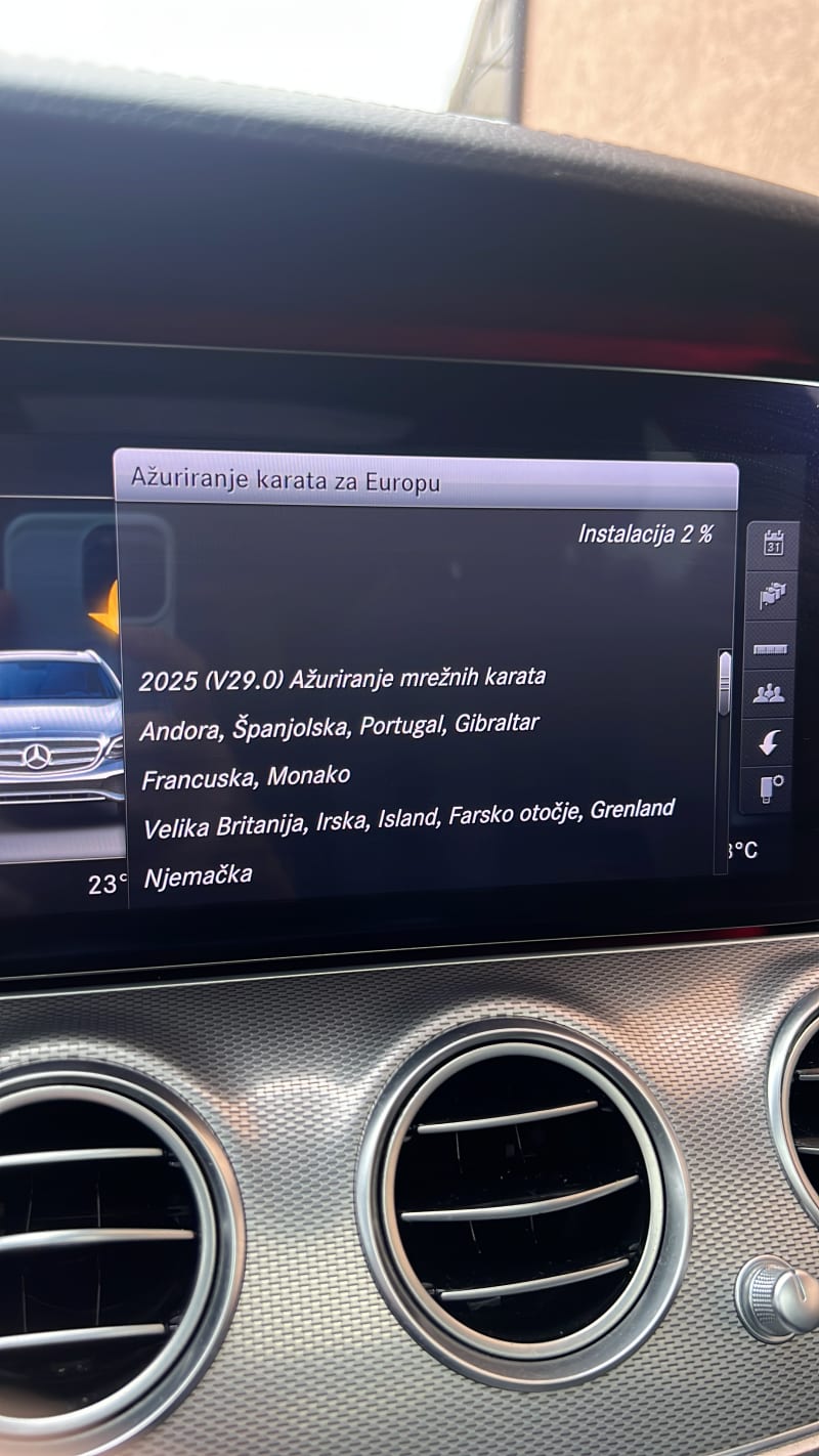 Ažuriranje navigacionih mapa