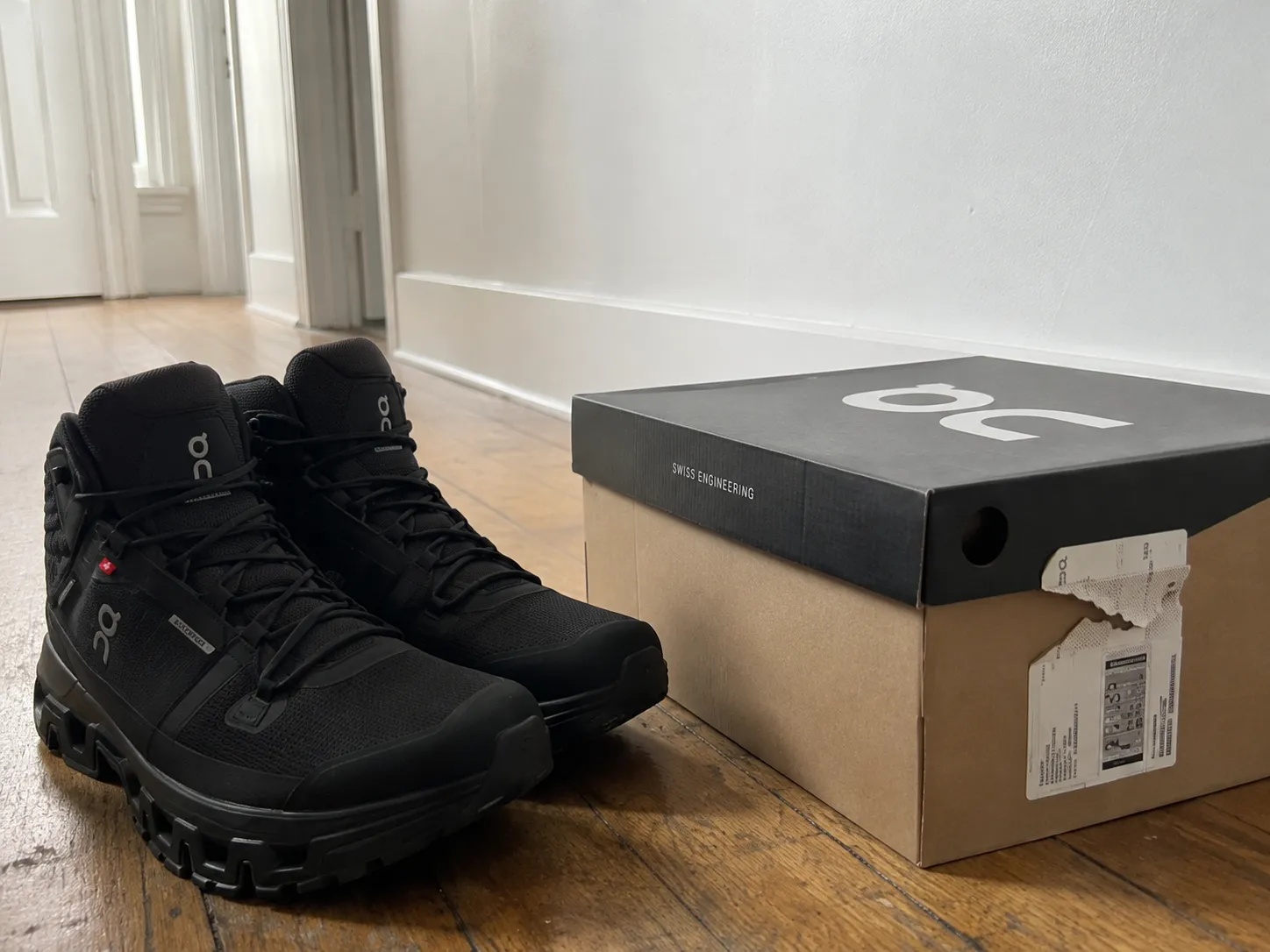 Customer review photo of boots with packaging