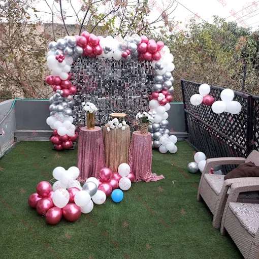 Elegant Female Birthday Decor Lahore
