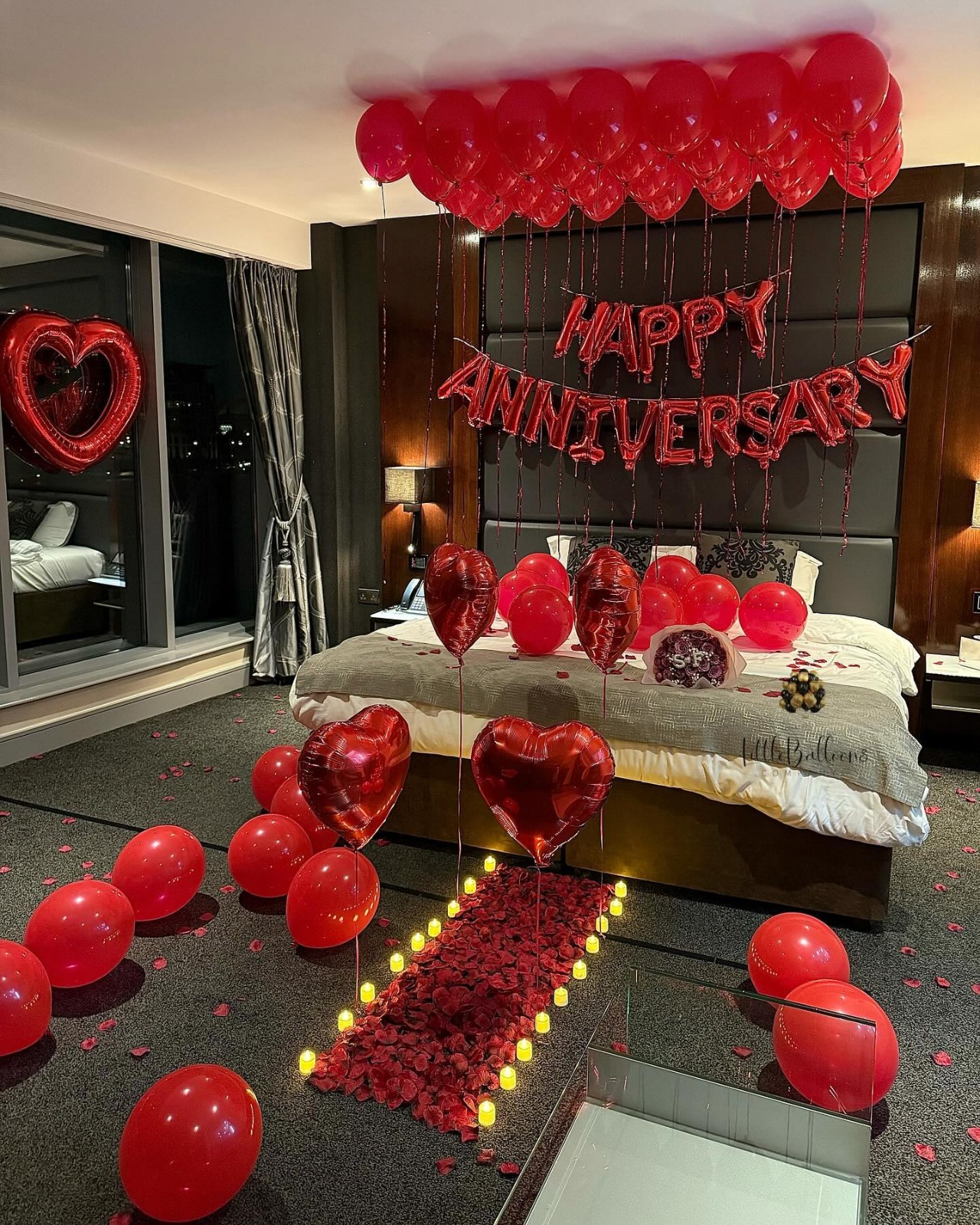 Anniversary bedroom decoration in Lahore