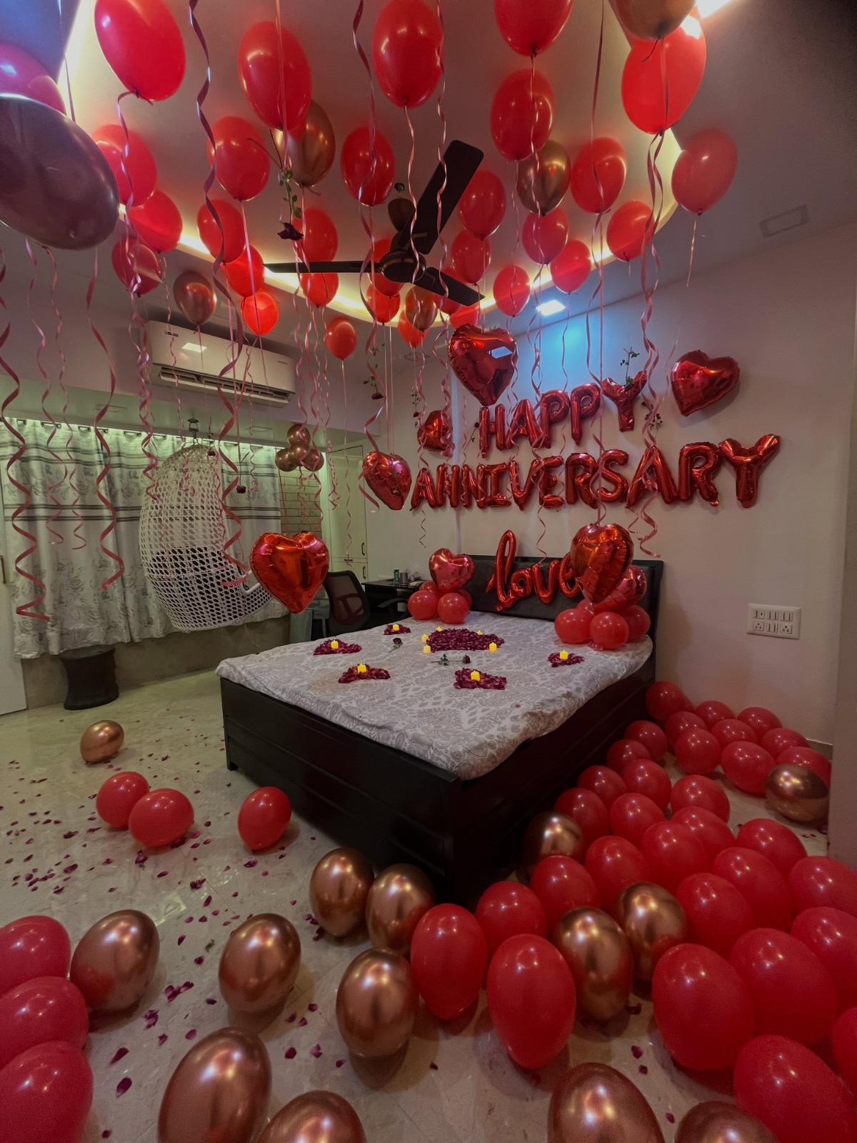 Romantic anniversary room decoration in Lahore