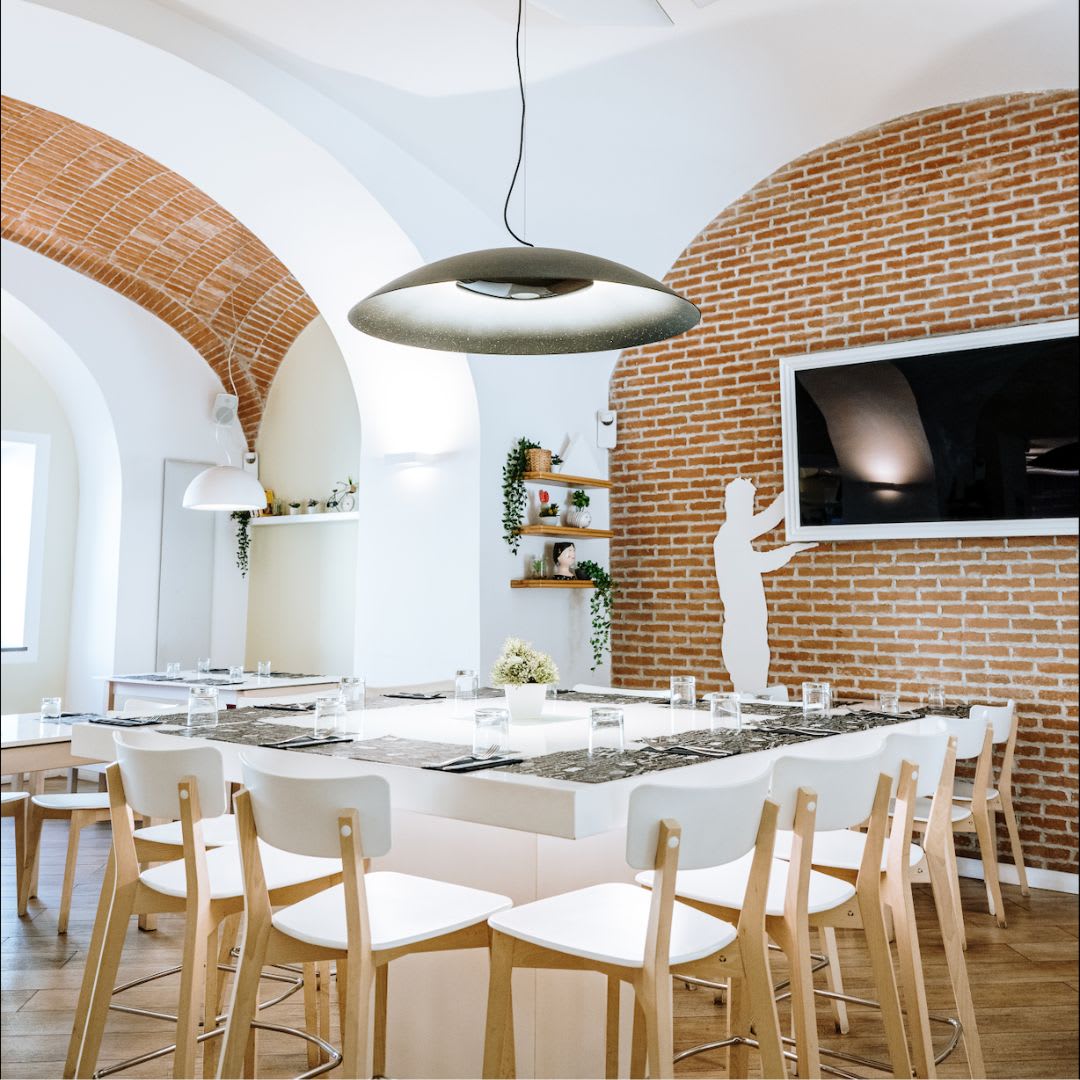 Sala di Pizz'Art Caserta — eventi privati e cene di gruppo