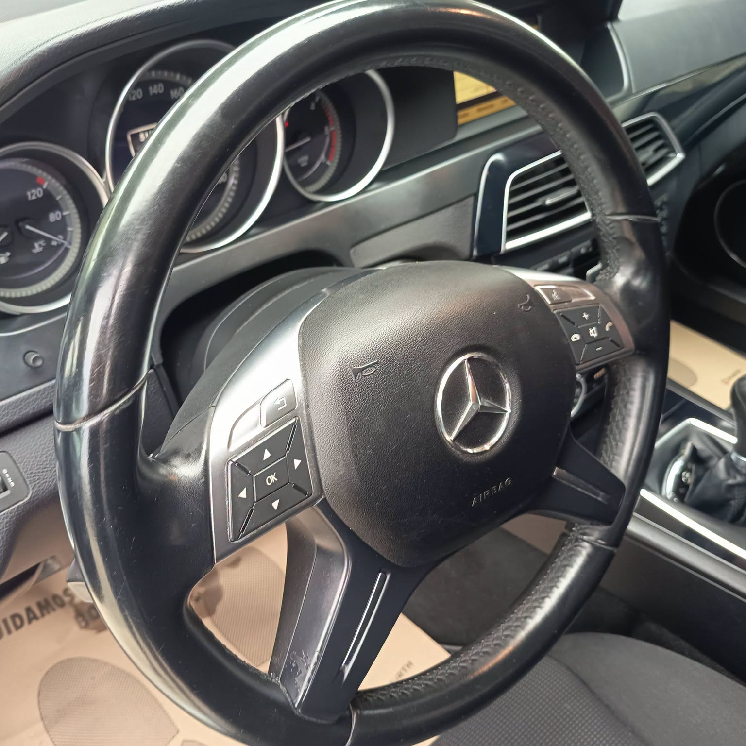 Mercedes-Benz C 200 — miniatura 6