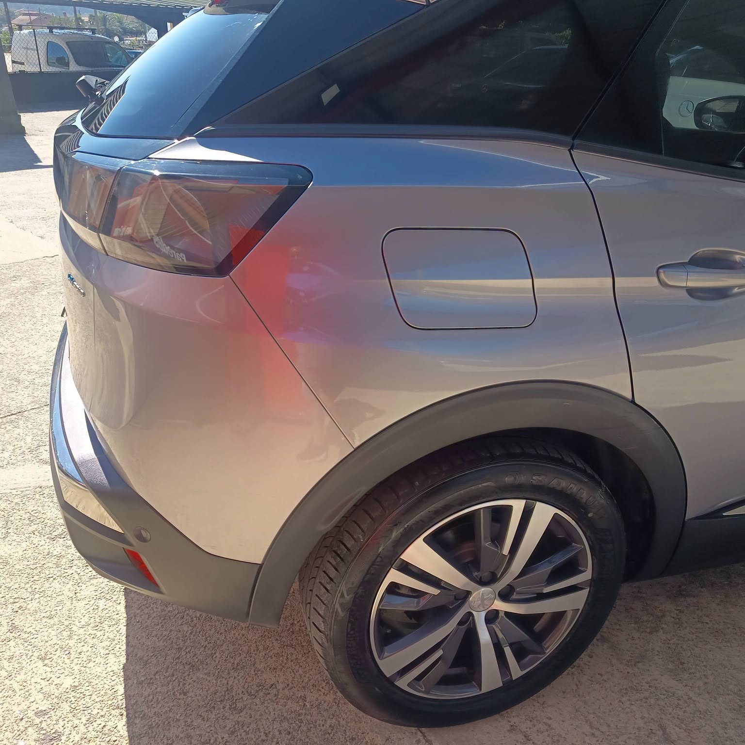 Peugeot 3008 — miniatura 8
