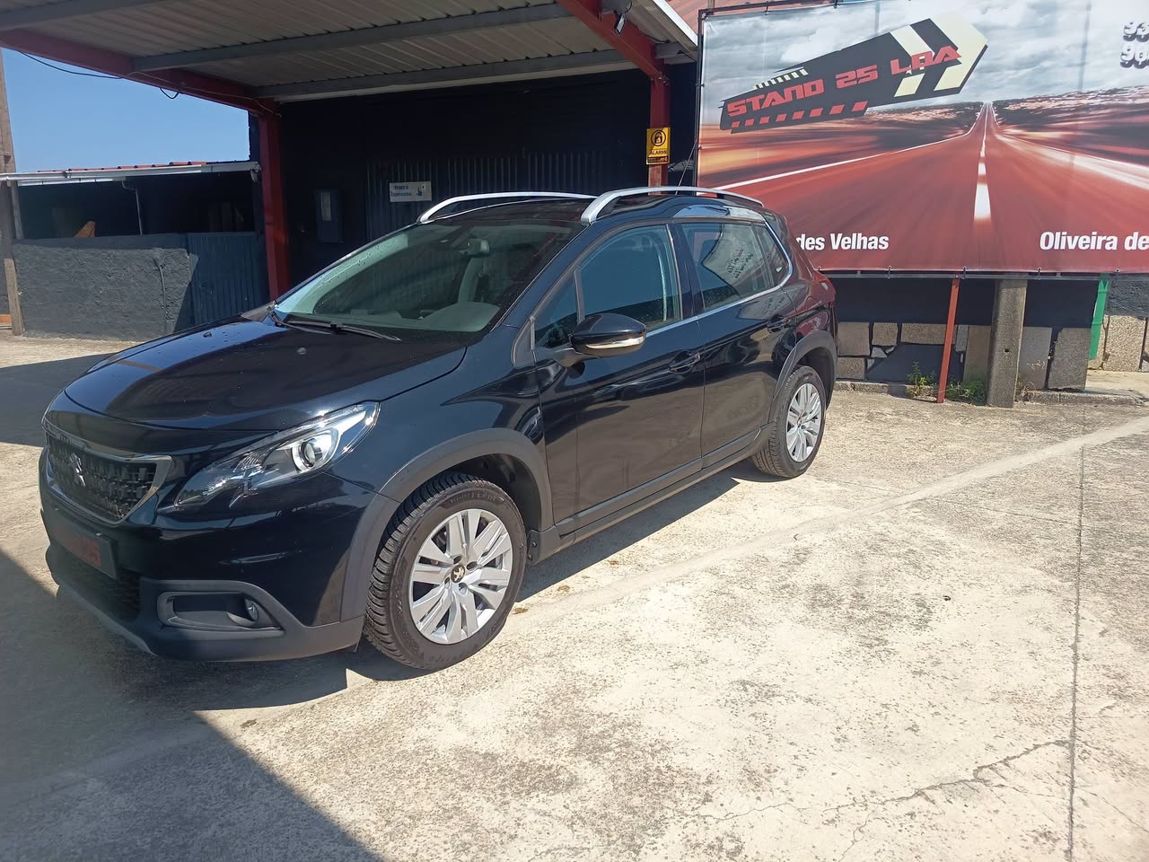 Peugeot 2008 — miniatura 2